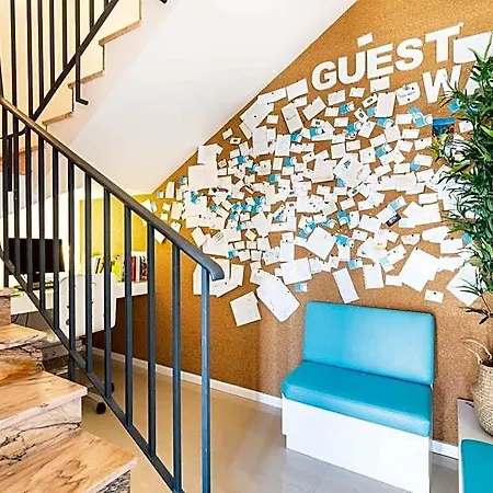 Casa Azul - & 4*